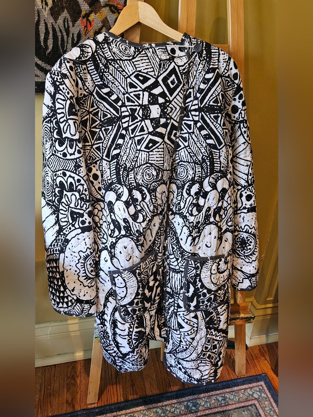 Werth abstract black & white handmade quilted cotton blanket coat/jacket small
